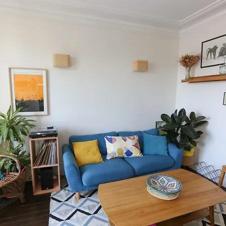 Nice Cosy Apartment Near Nation Appartamento *